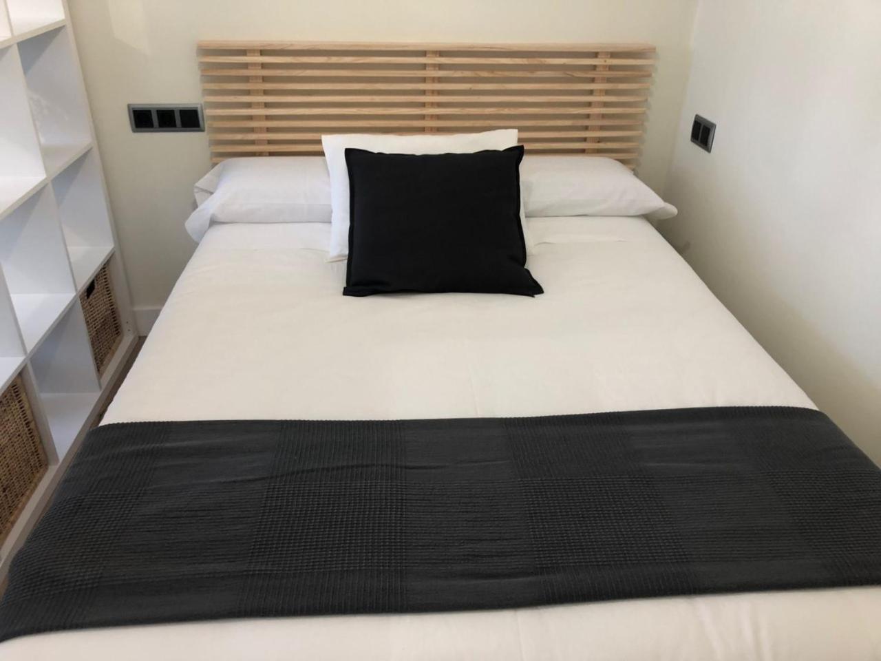 Apartamentos San Lazaro Santiago de Compostela Bagian luar foto