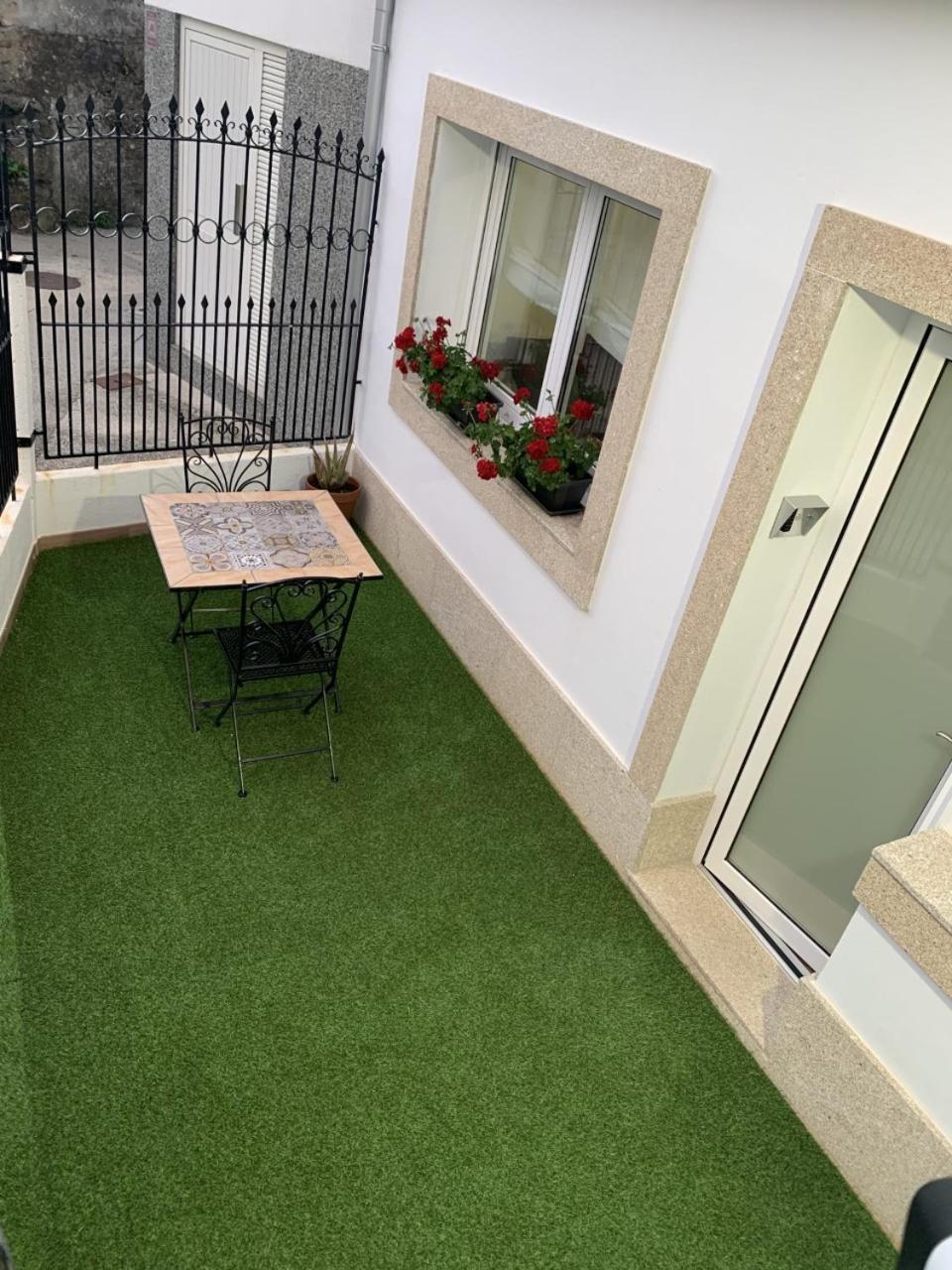 Apartamentos San Lazaro Santiago de Compostela Bagian luar foto